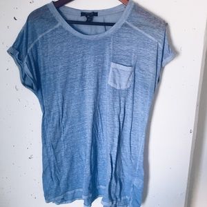 blue lounge tee with front pocket